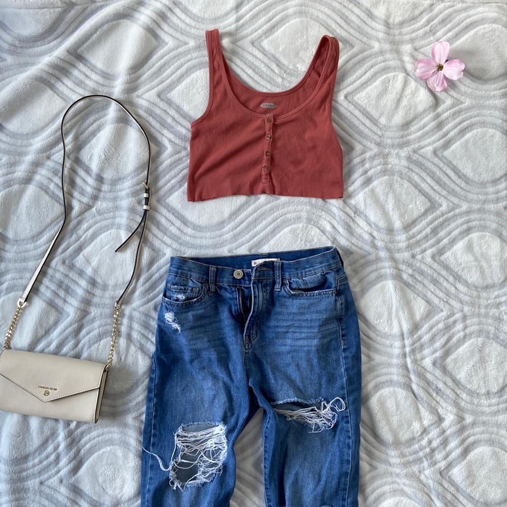 Red crop top